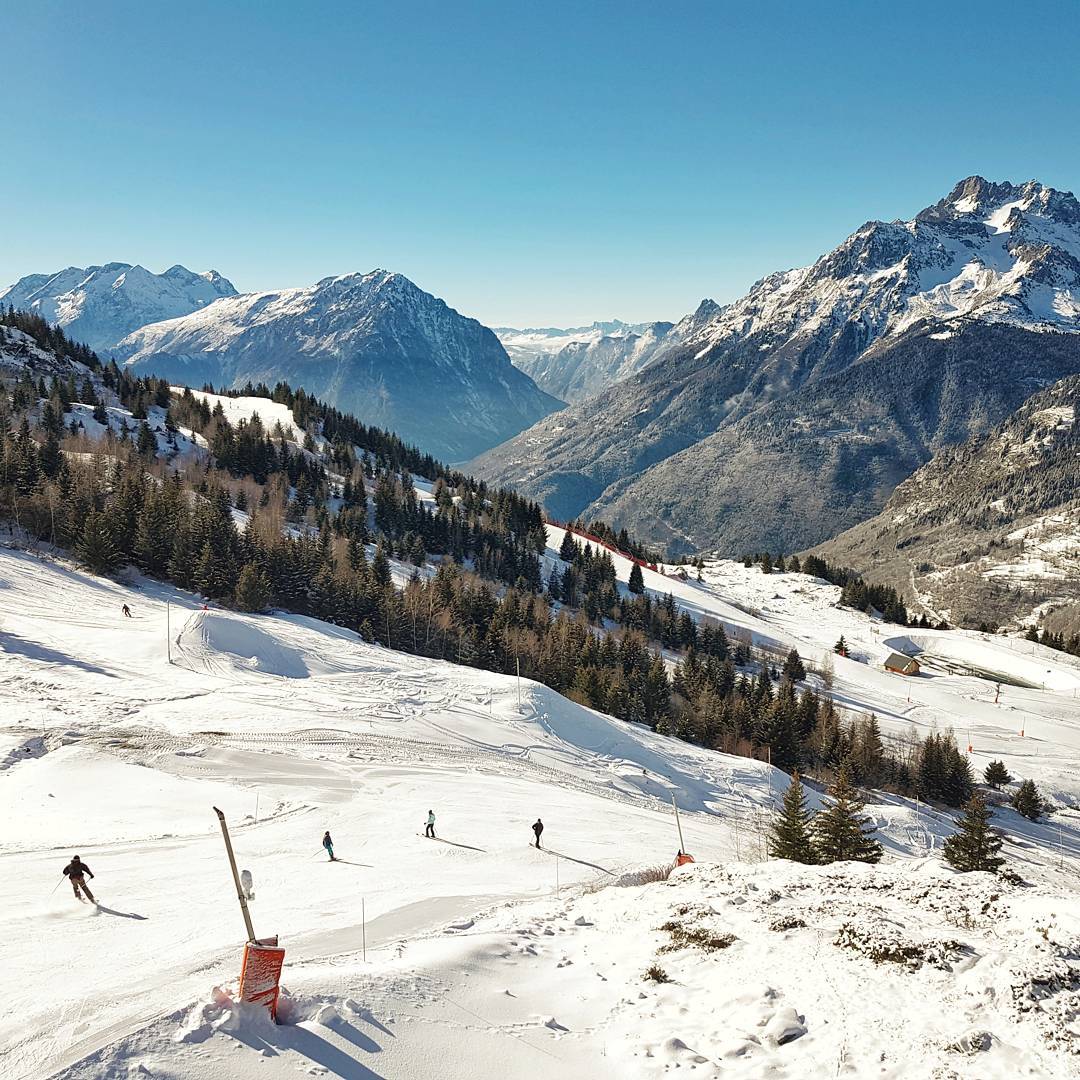 Les Alpes, ce terrain de jeu hivernal
